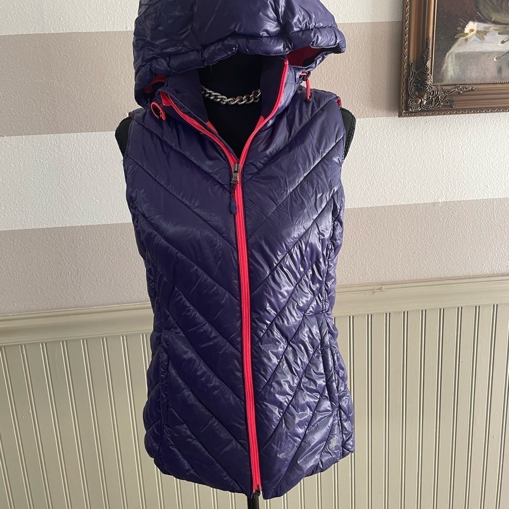 Tek Gear Red Puffer Vest - Picture 10 of 11